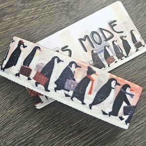 ZOX "BOSS MODE" #336 NEW MEDIUM INTERACTIVE PENGUIN BLOG Collectible WRISTBAND